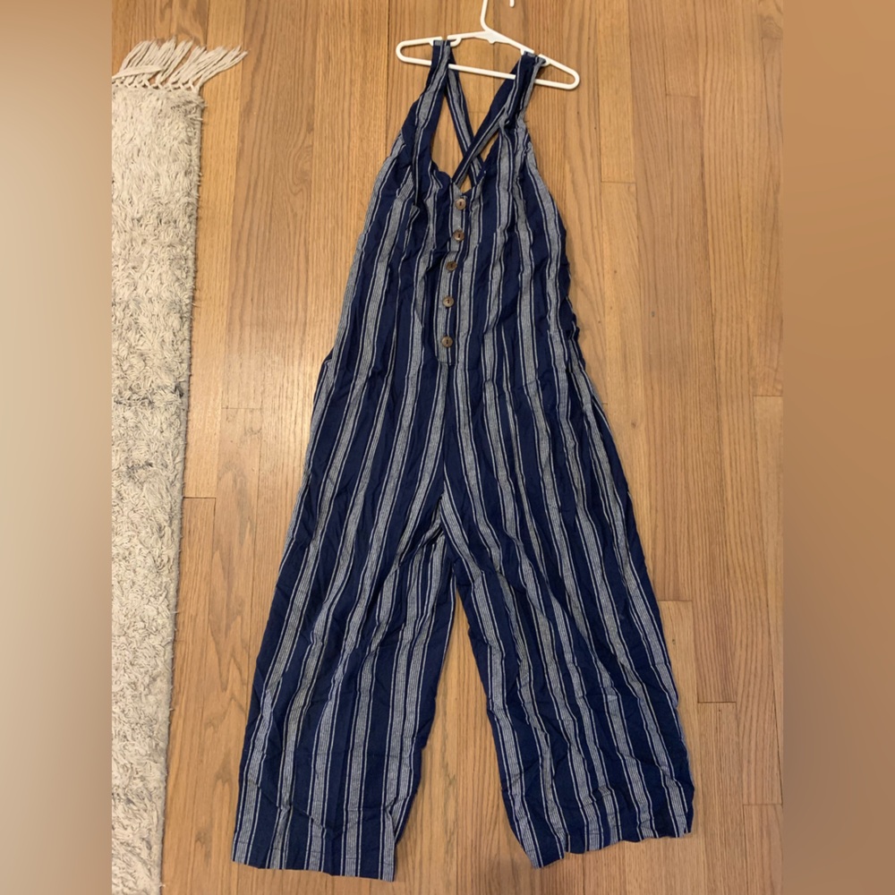 NWT forever 21 Navy and white stripe summer linen texture jumper